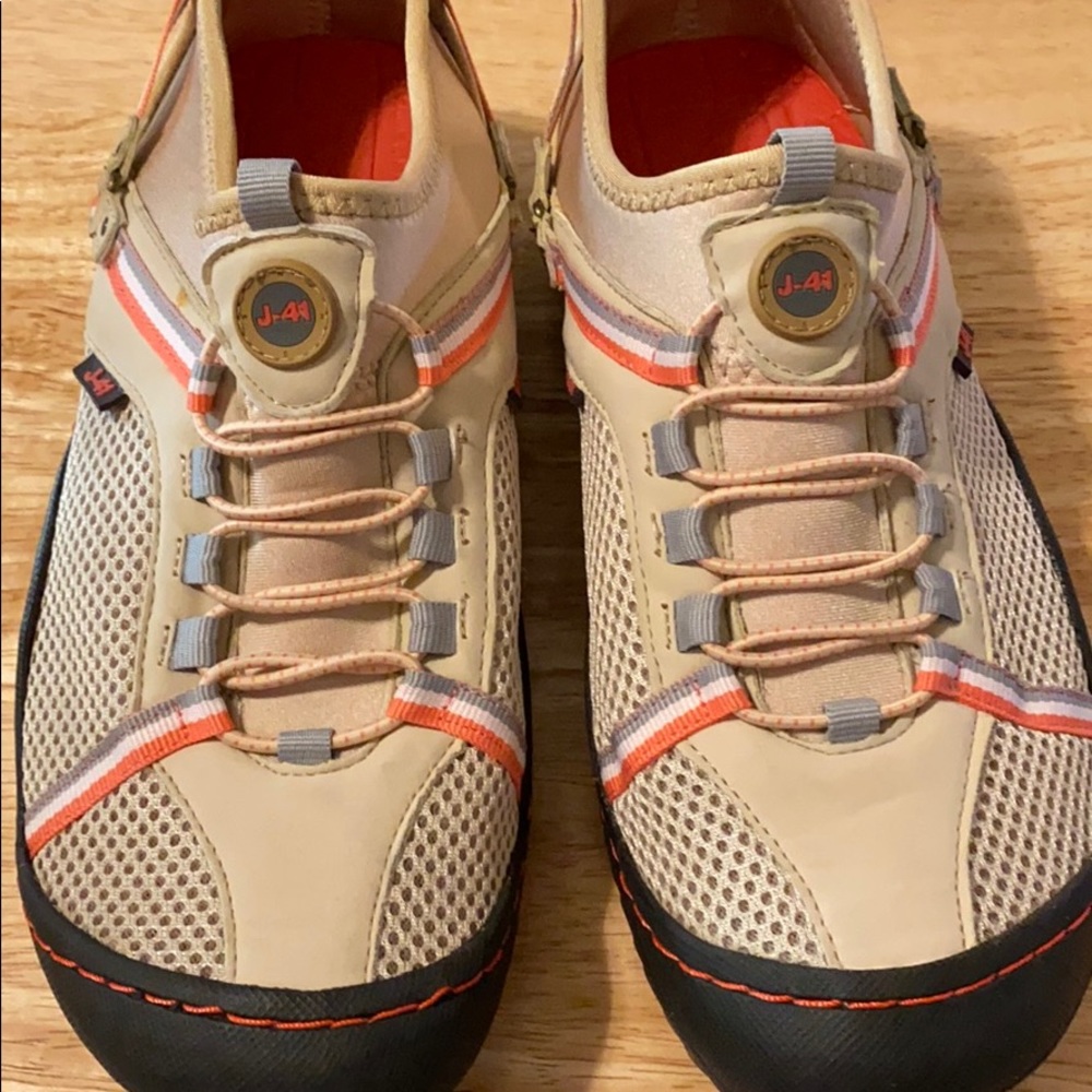 Jeep shoes  water-ready J-41
